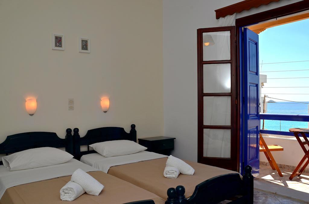 To Petrino Hotel Koufonisia Екстериор снимка